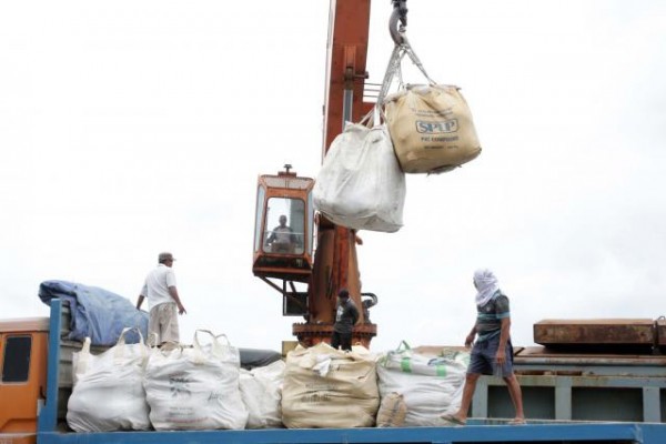  INDUSTRI SEMEN: Penjualan Tetap Tumbuh Meski Tak Kencang